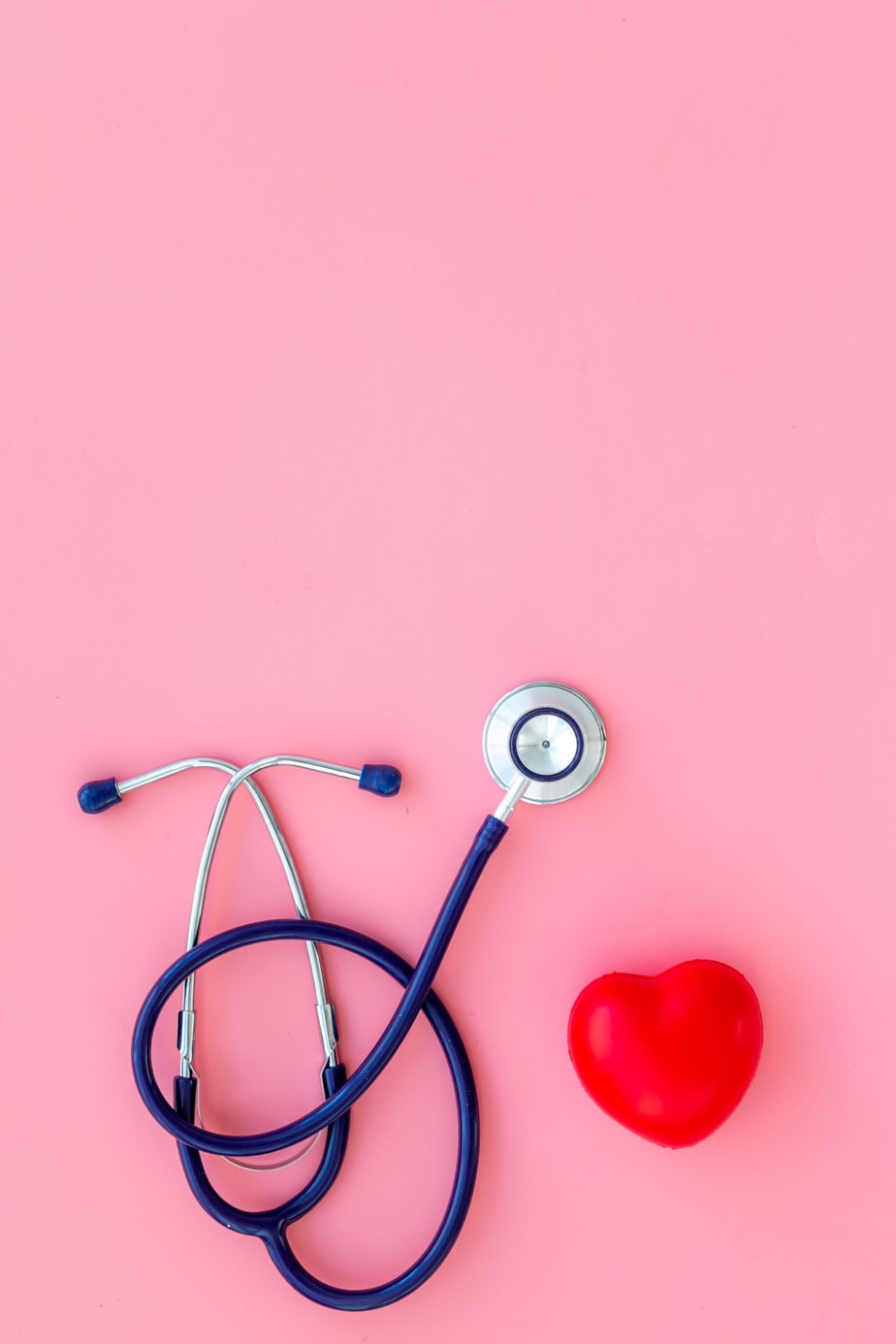 healthy-heart-with-stethescope